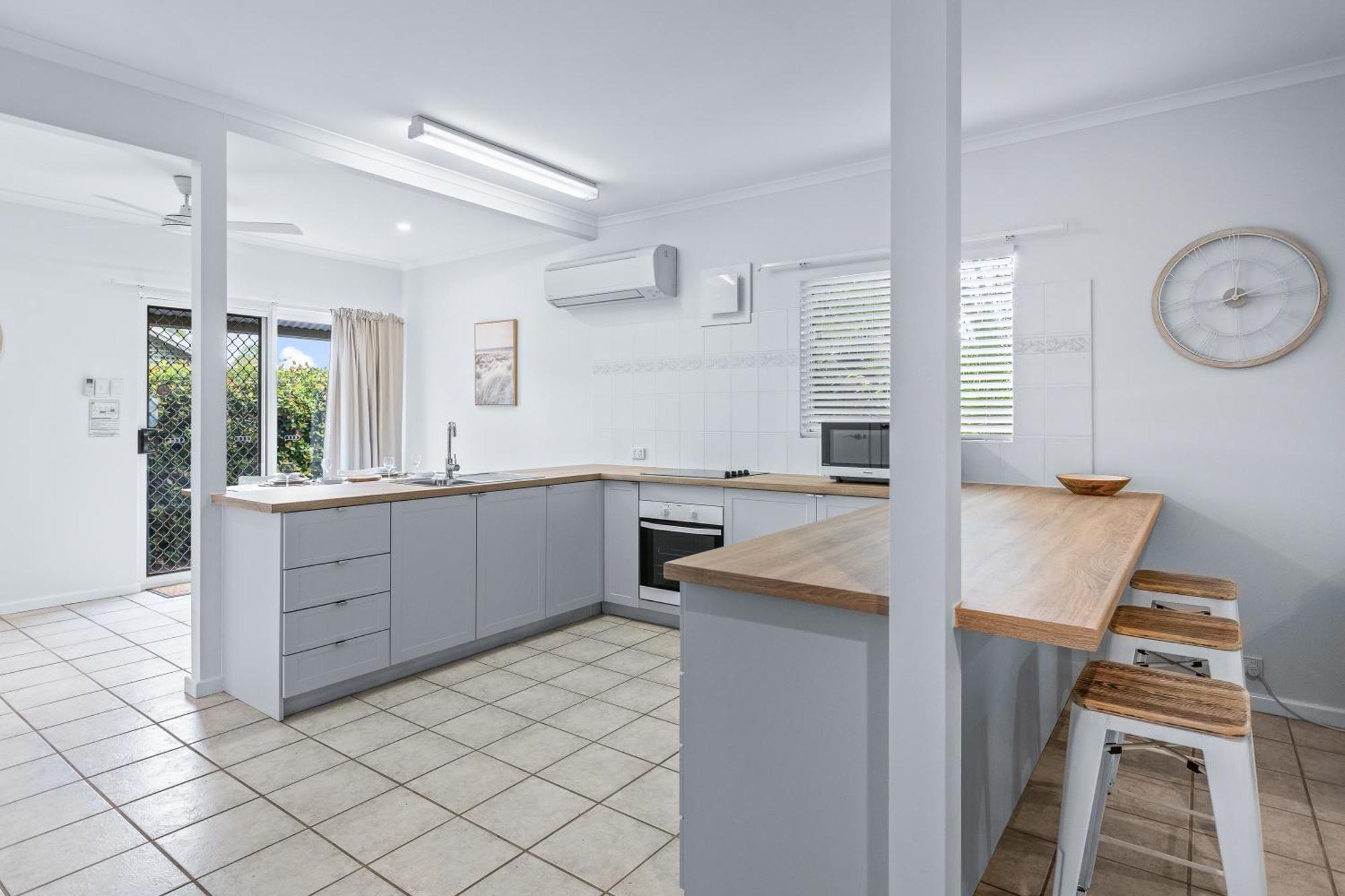 Cable Beachside Villas Broome Extérieur photo