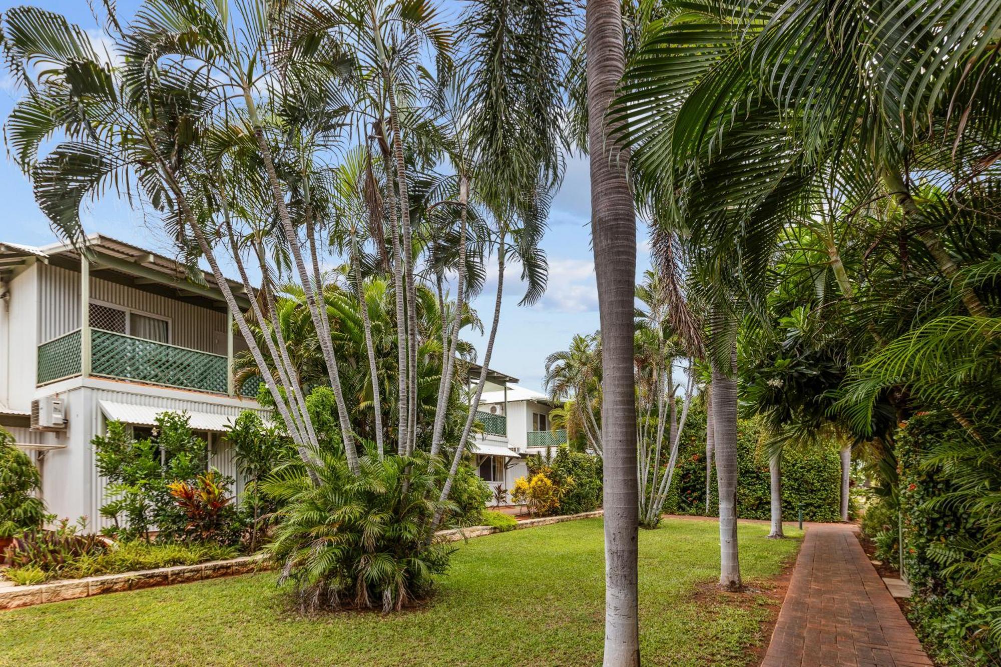 Cable Beachside Villas Broome Extérieur photo