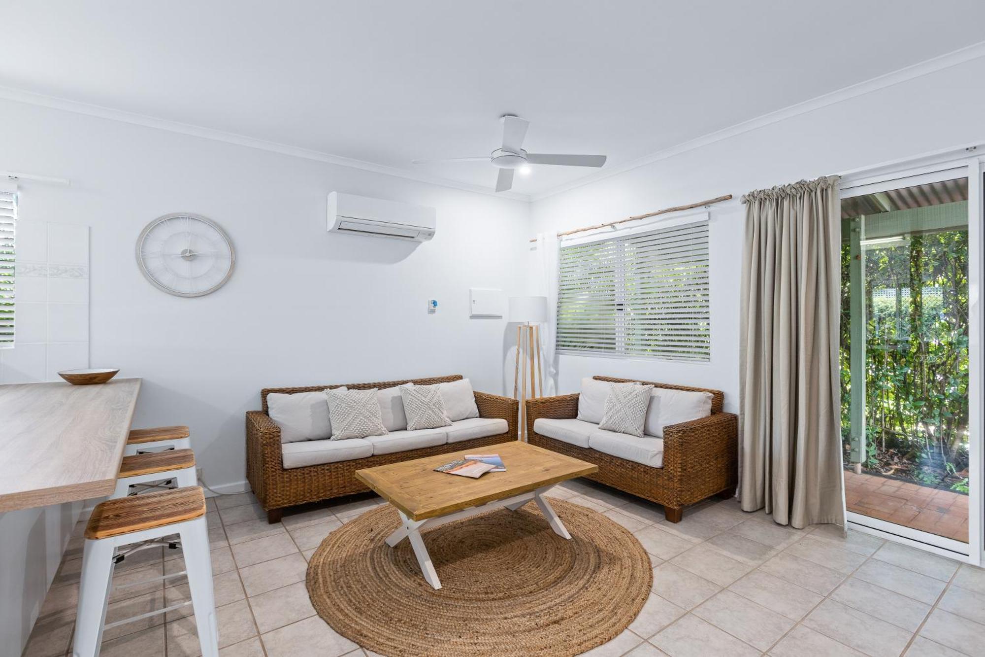 Cable Beachside Villas Broome Extérieur photo