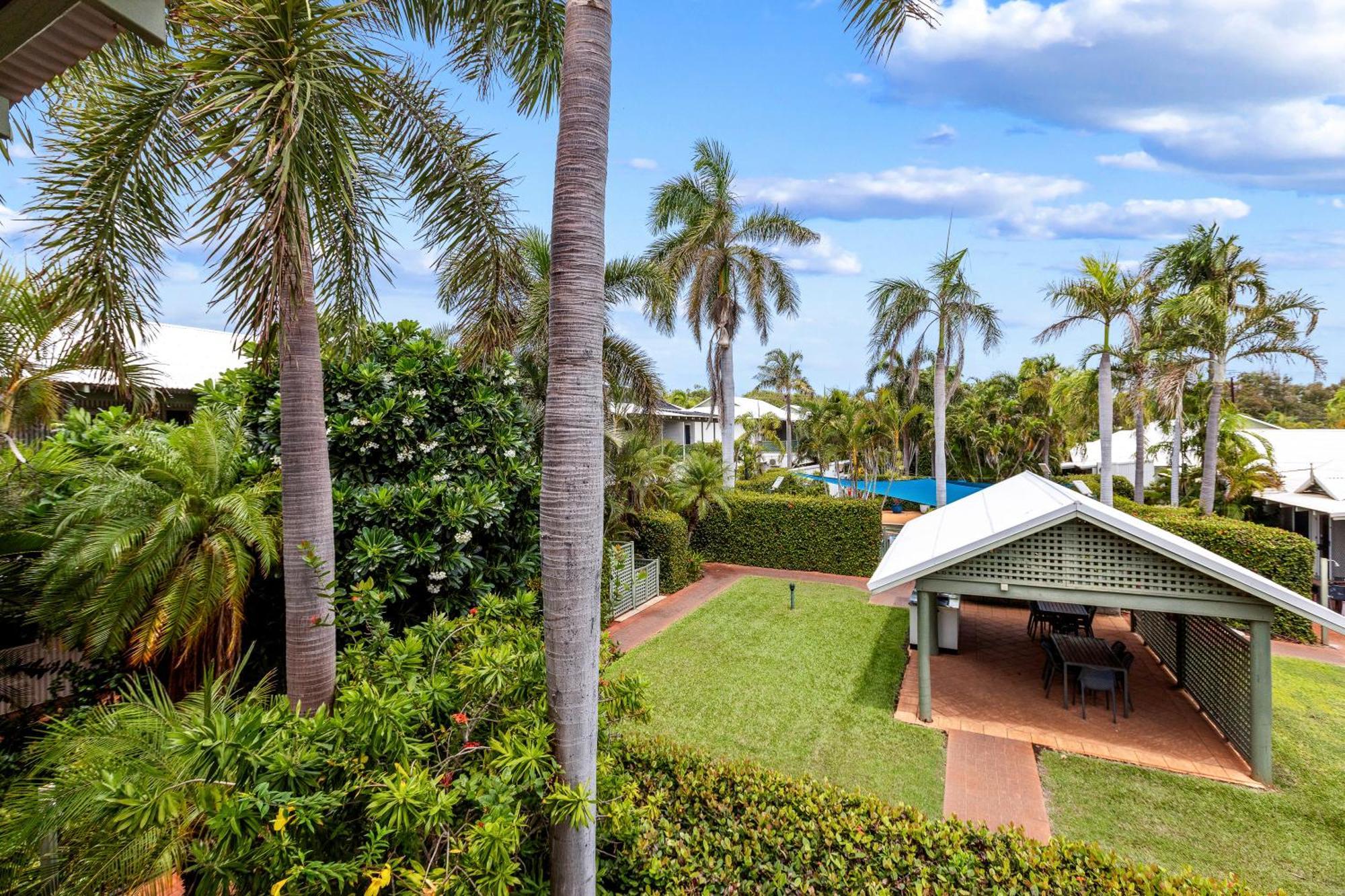 Cable Beachside Villas Broome Extérieur photo