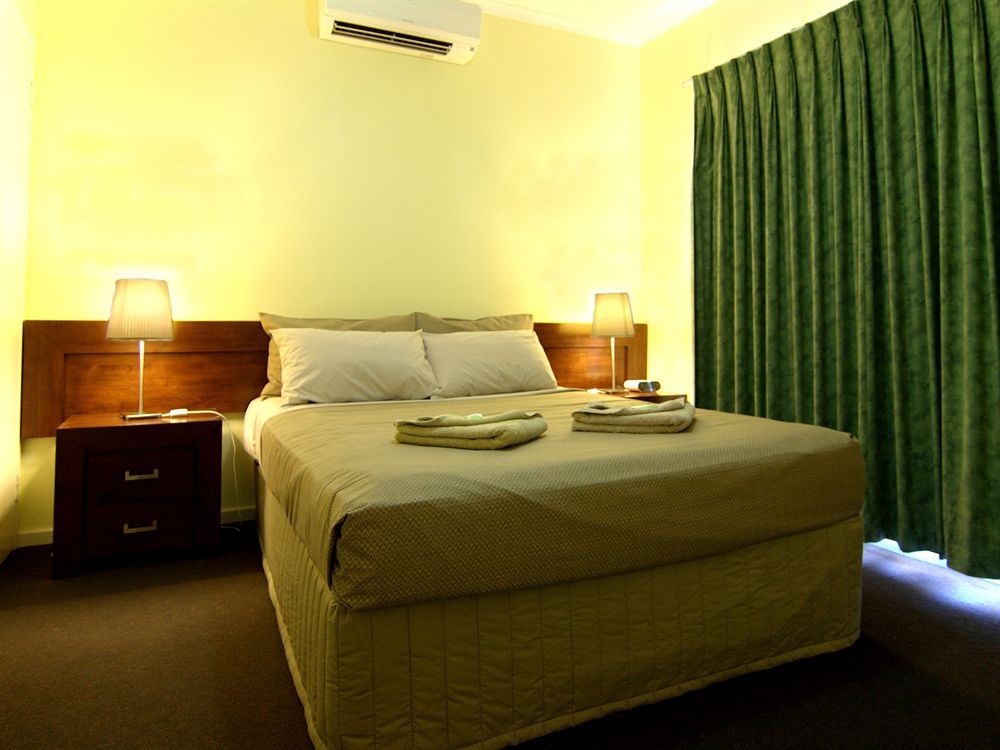 Cable Beachside Villas Broome Extérieur photo