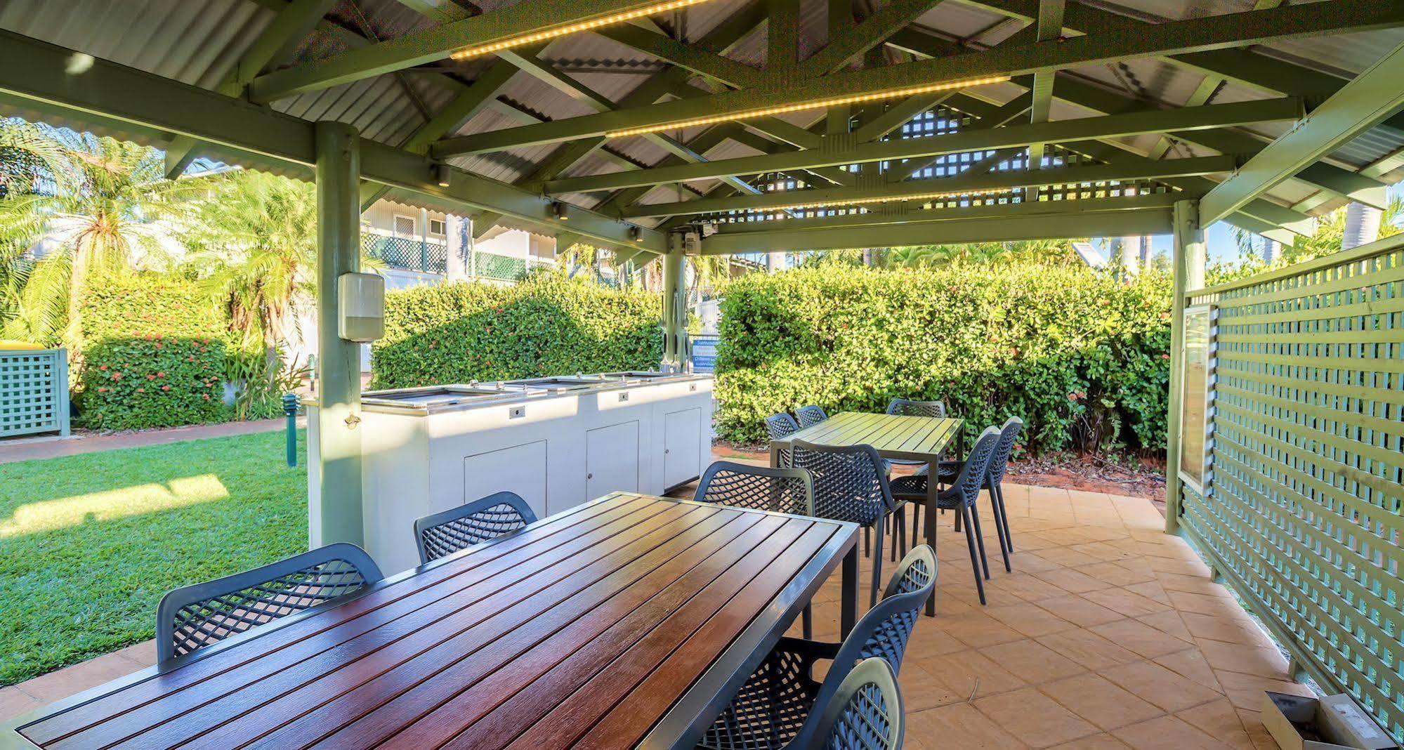 Cable Beachside Villas Broome Extérieur photo